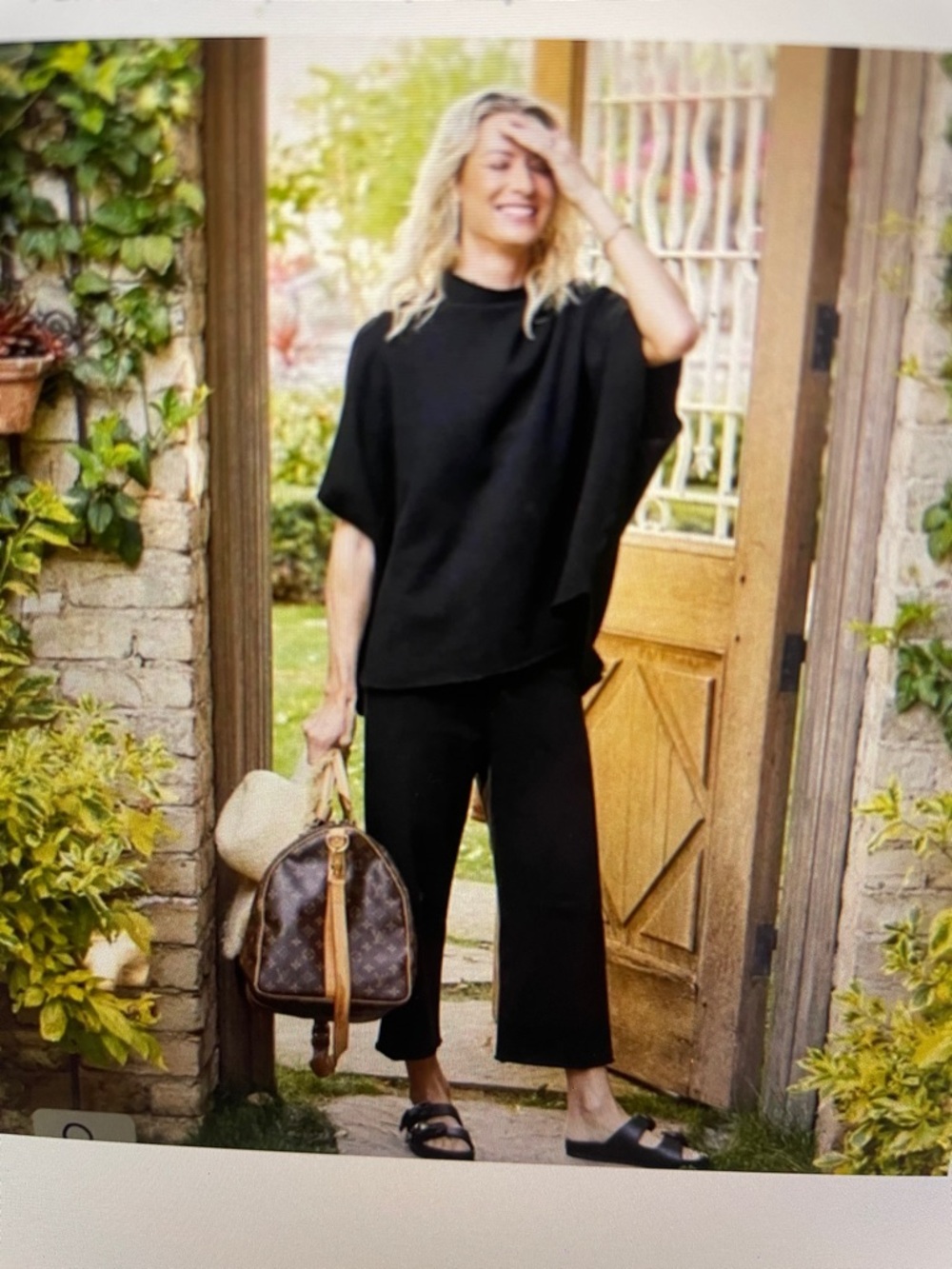 Frank & Eileen black Aspen travel set sz M